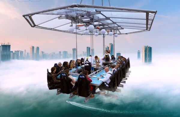 Diner dans les airs